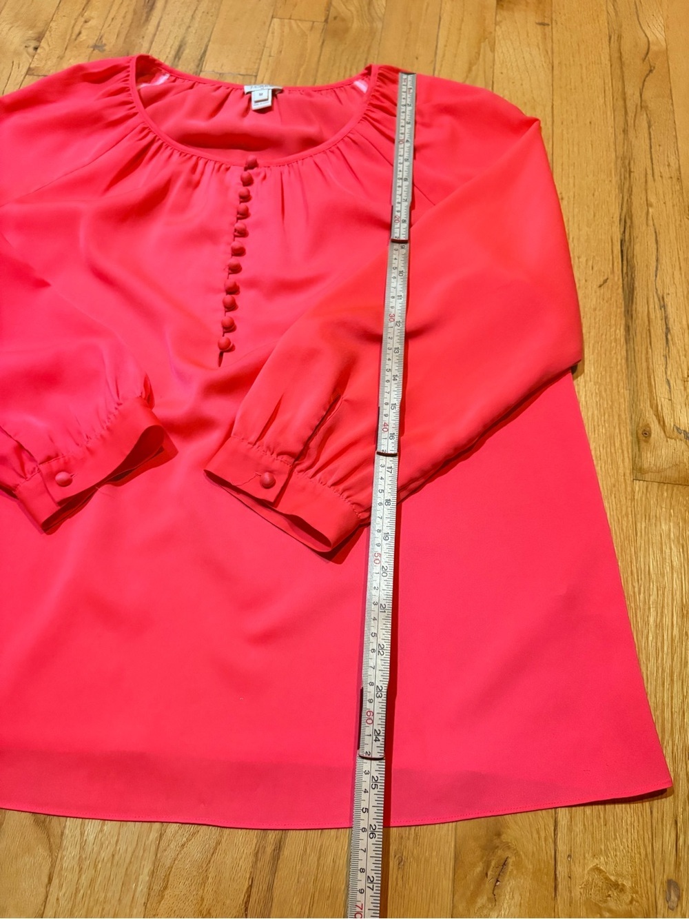 J.Crew Hot Pink Coral Covered Button Long Sleeve Blouse Women’s Medium - Picture 6 of 9